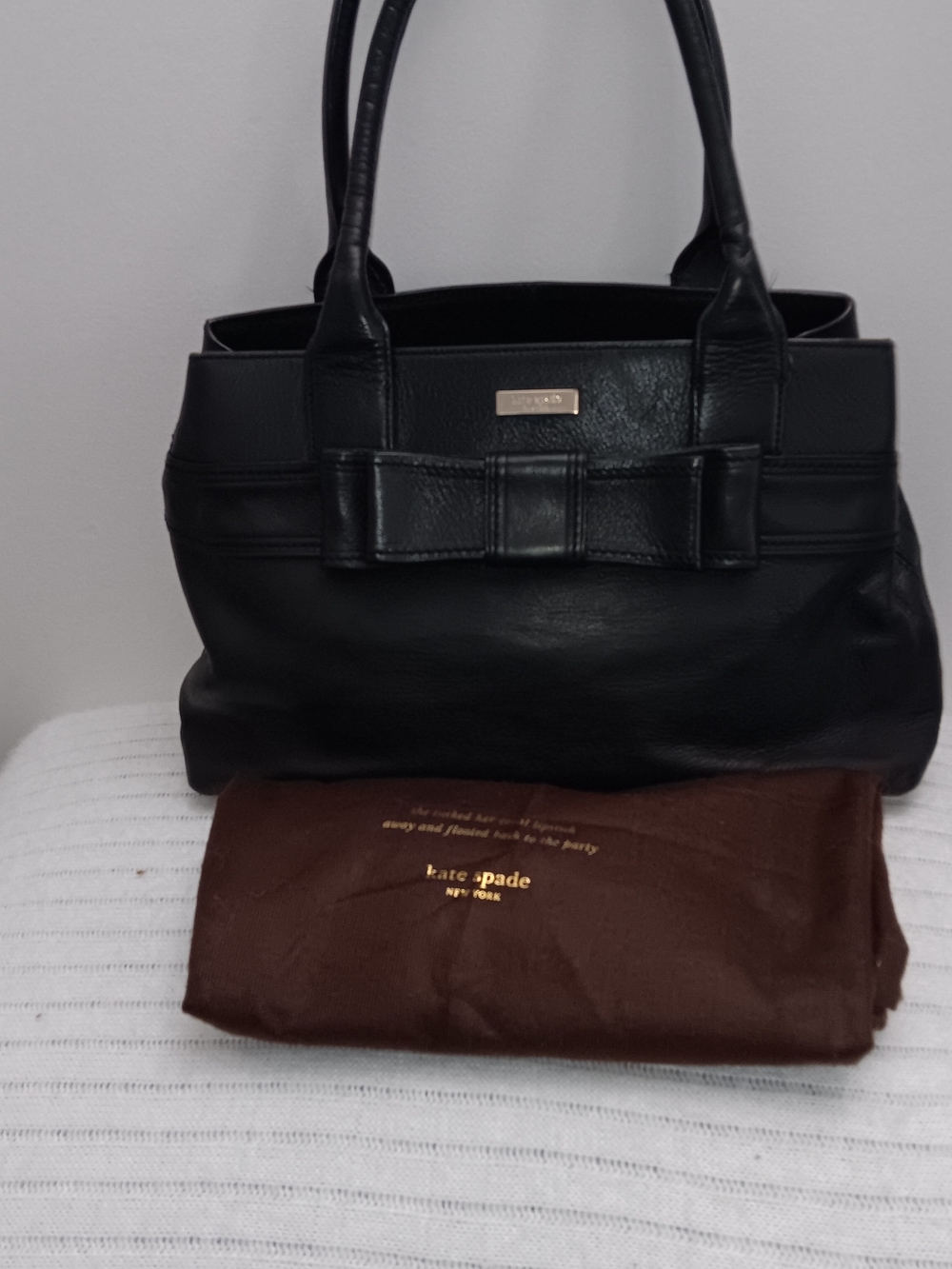 kate spade Black Leather Shoulder Bag with Front Bow